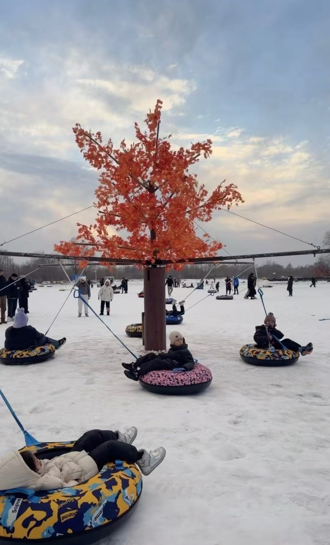 冰雪火星电音与沙漠暖阳：2026内蒙古“冰火之恋”冬季限定精品游全攻略